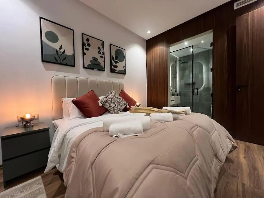 Luxury Residence So Stylish & Bright Appartement Hotel Au Coeur De Casablanca Pres De Carrefour Et 3 Min De La Gare Ferroviere Oasis 0*,  Morocco