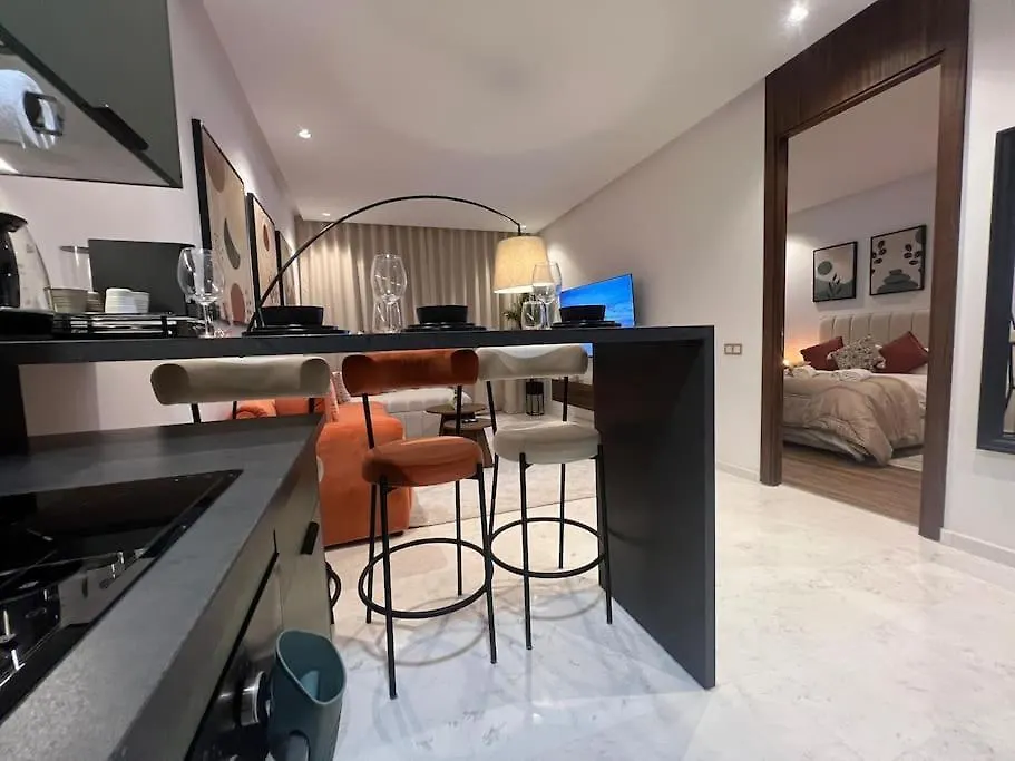Apartment Luxury Residence So Stylish & Bright Appartement Hotel Au Coeur De Casablanca Pres De Carrefour Et 3 Min De La Gare Ferroviere Oasis
