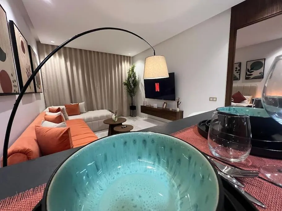 Luxury Residence So Stylish & Bright Appartement Hotel Au Coeur De Casablanca Pres De Carrefour Et 3 Min De La Gare Ferroviere Oasis Apartment