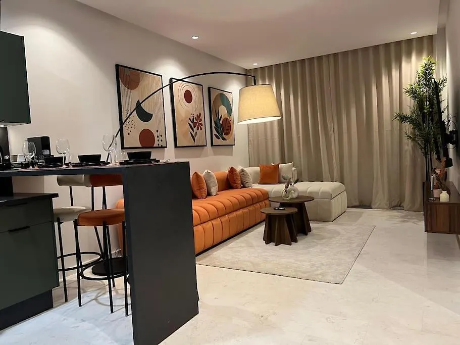 Luxury Residence So Stylish & Bright Appartement Hotel Au Coeur De Casablanca Pres De Carrefour Et 3 Min De La Gare Ferroviere Oasis Apartment