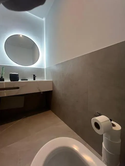 Luxury Residence So Stylish & Bright Appartement Hotel Au Coeur De Casablanca Pres De Carrefour Et 3 Min De La Gare Ferroviere Oasis